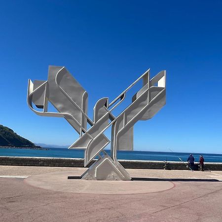 Sagues Beach Apartment San Sebastian Exterior photo